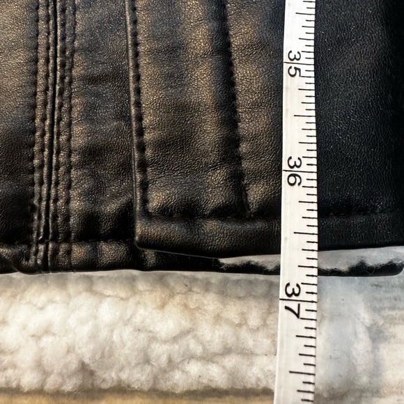 NWT Men’s “Bennett” Black Winter Sherpa and PU leather coat size Medium - Picture 11 of 16